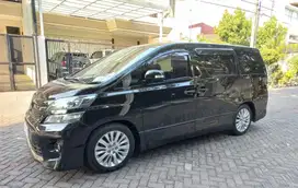 Toyota Vellfire ZG Prem Sound 2014 Bensin