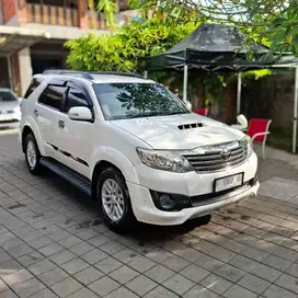 TOYOTA FORTUNER 2.5 G VNT TRD SOLAR AT 2012