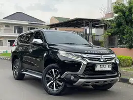 PAJERO SPORT DAKAT 2018 HITAM. SUV KEKAR YANG PALING NYAMAN