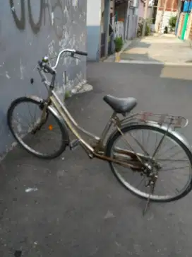 Sepeda jengki wanita ukuran 26