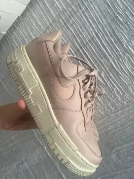 Sepatu Nike second