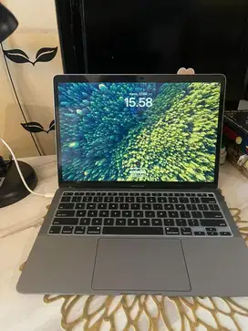 Macbook air M1 13