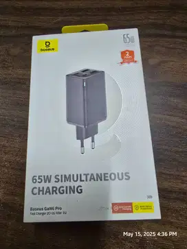 BASEUS KEPALA CHARGER ADAPTOR GAN6 PRO FAST CHARGING 2C+2U 65W HITAM