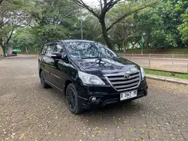 Innova G bensin 2014 matic capten seat