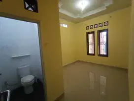 SHM! Rumah 2 Lantai Dalam Komplek Kota Bogor , Dekat Stasiun Bogor