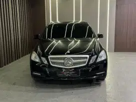 Mercedes Benz E200 CGI 1.8 AT 2012