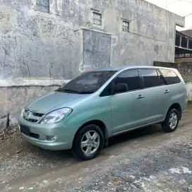 Toyota Kijang Innova 2.0 G MT 2005