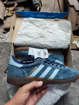 Adidas Spezial size 43 1/2