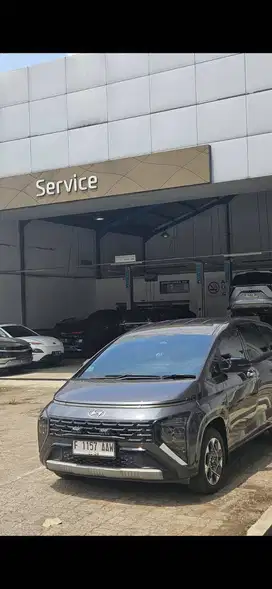 Hyundai stargazer