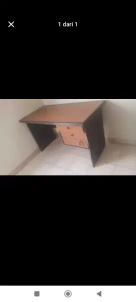 Dijual Meja kantor murah dan masih bagus