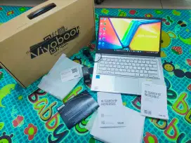 Dijual laptop Asus Vivobook Intel I3 gen 12 Ram 8GB SSD 512GNVME GRNSI