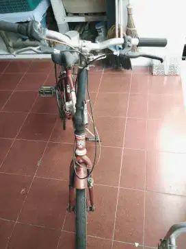 Sepeda lipat bekas