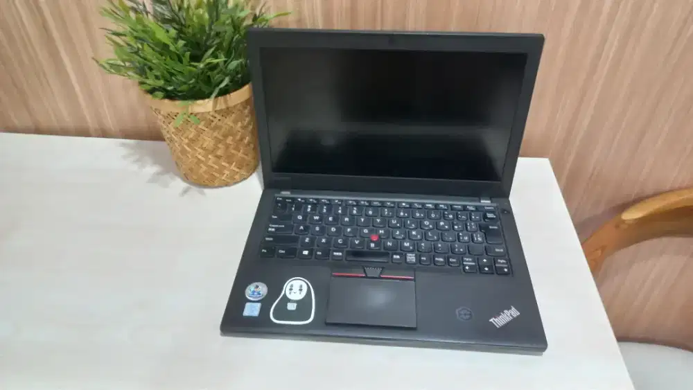 thinkpadx260 good condition