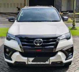 Fortuner VRZ 2.4 AT 2020