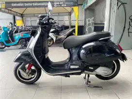 Vespa  150 gts pajak on unit standar