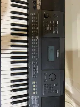 Keyboard Yamaha PSR E463