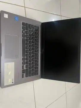 Asus vivobook 14 A416MAU