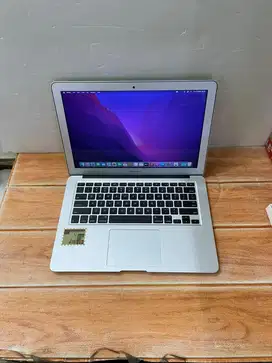 Macbook Air 13 inch 2017| intel Core i7| 8GB 128GB Second Original