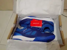 Sepatu Badminton Lining Ultra Pro