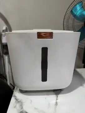 Tempat Beras WARS 10kg Putih