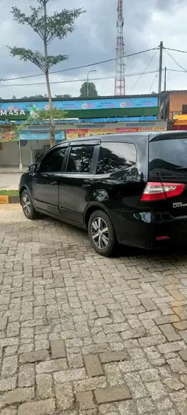 Nissan Grand livina 2017 Bensin