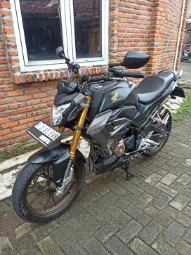 Honda CB150R SE 2022/2023 Gress Istimewa pajak on panjang
