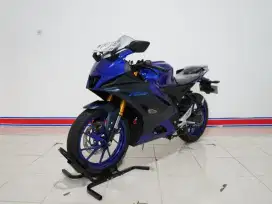 Yamaha R15 v4 2023 bergaransi mesin 5000km