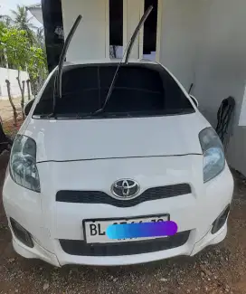 Yaris S limites 2013 matic