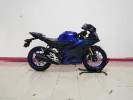 Yamaha R15 V4 2023 bergaransi mesin 5000km