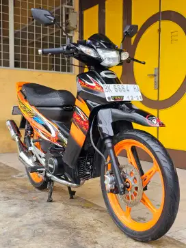 Yamaha F1ZR / F 1ZR 2003, Black Orange Premium.