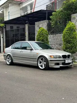BMW E46 N42 2002