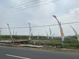 JUAL RUMAH MEWAH 2LANTAI PINGGIR MOJOKERTO