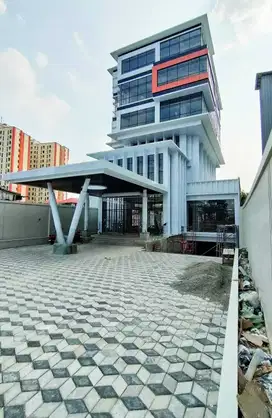 OTISTA JAKTIM GEDUNG KANTOR BARU 6 LANTAI LIFT ROOFTOP BASEMENT DDB1