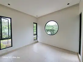 Dijual Cepat Rumah Bagus Di AZURA, VANYA PARK, BSD