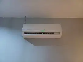 AC DAIKIN 1 PK lengkap kondisi ada bocor