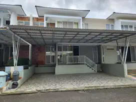 Rumah Bagus Ivy Park Citraland BSB Semarang