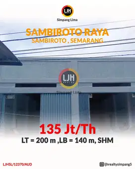 Ruang Usaha Lokasi Padat Pemukiman di Sambiroto Semarang