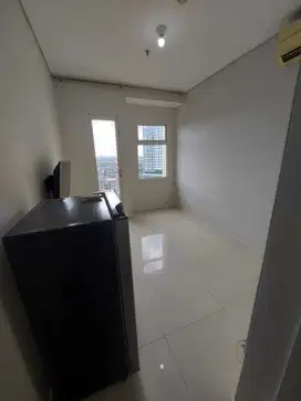 Studio Unfurnished Apartemen Madison Park - Mall Central Park