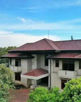 Rumah Bukit Golf Pondok indah Dijual. HITUNG TANAH! NEGO sd Deal
