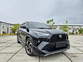 [KM 7 RIBU]TOYOTA YARIS CROSS GR HEV TSS AT 2024 GRESS