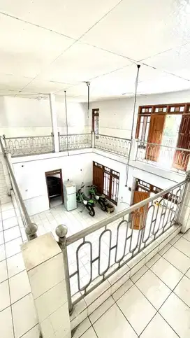 Dijual Murah Rumah Tengah Kota Gresik