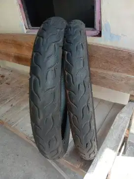 Ban FDR Tubeless Ring 17 masih seperti baru