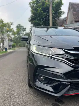 Jazz RS GK5 2017 - 2018 Facelift Pribadi