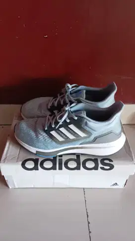 Sepatu Adidas Original