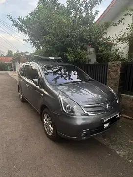 Nissan Grand livina 2012 Bensin