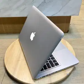 MacBook pro i5gen3 SSD free aplikasi office lengkap siap pakai bs COD