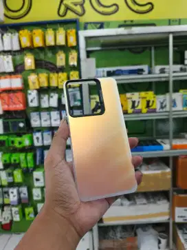JU4L CASE P0L0S HYBRID