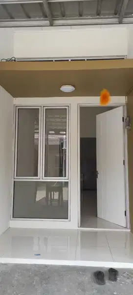 Dijual rumah murah di Cluster Manhattan Mutiara Gading City Bekasi