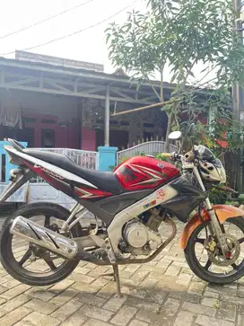 Motor vixion tahun 2012