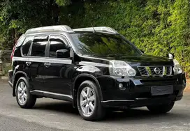 2010 NISSAN X-TRAIL